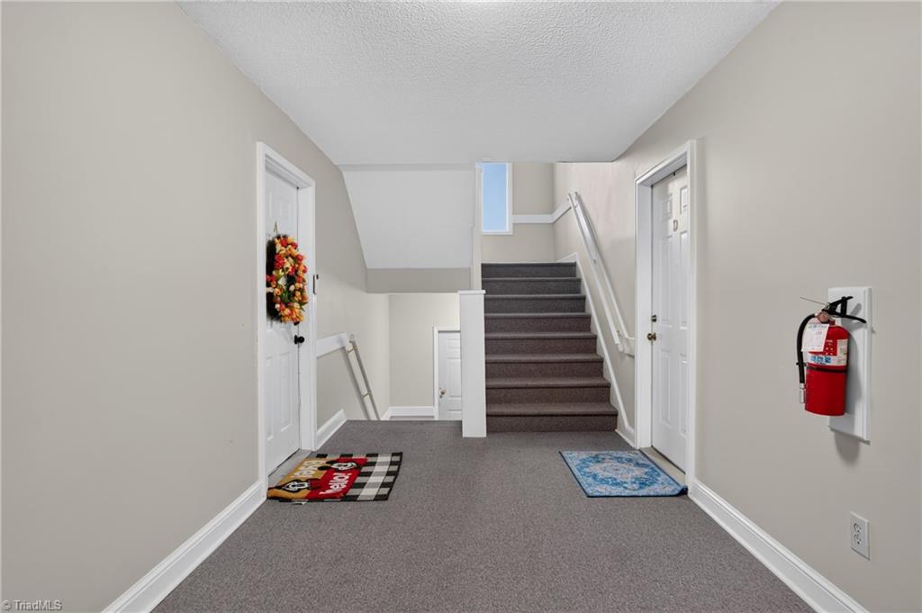 3642 Morris Farm Drive # 2b Property Photo 4