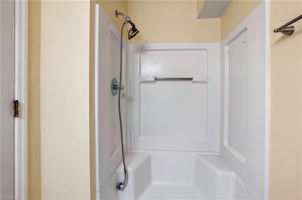3642 Morris Farm Drive # 2b Property Photo 38