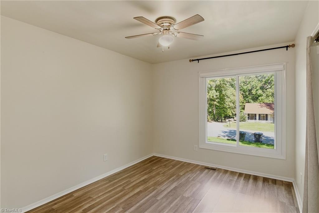 4403 Kingsland Drive Property Photo 17