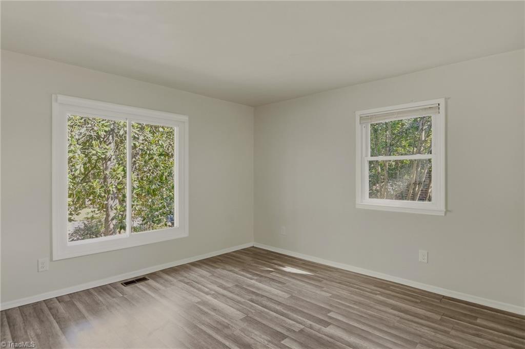 4403 Kingsland Drive Property Photo 19