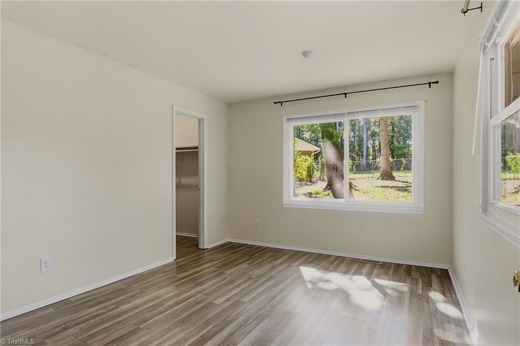 4403 Kingsland Drive Property Photo 24
