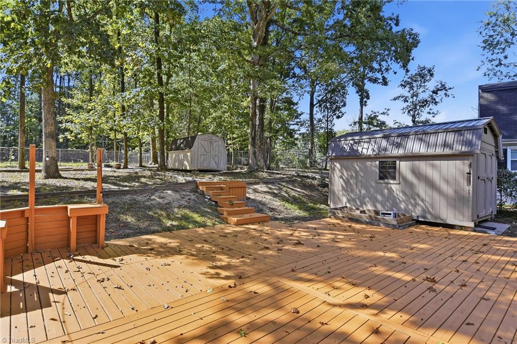 4403 Kingsland Drive Property Photo 27