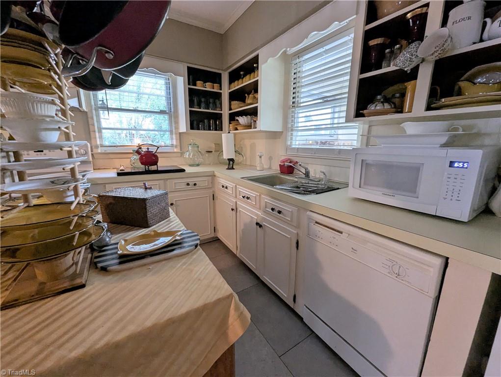 113 Circle Drive Property Photo 5