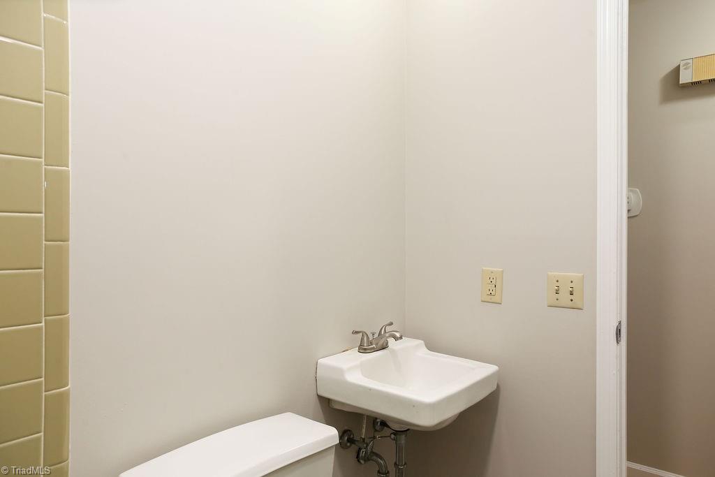 3023 Colgate Drive Property Photo 7