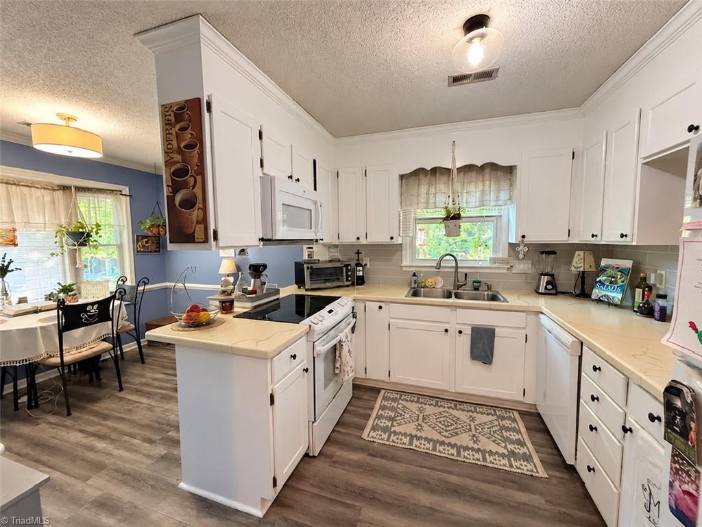 33 Brandy Court Property Photo 3