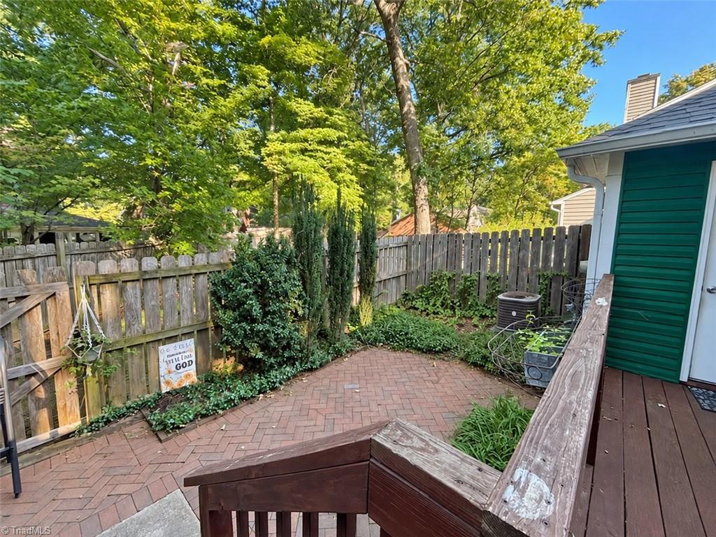 33 Brandy Court Property Photo 11