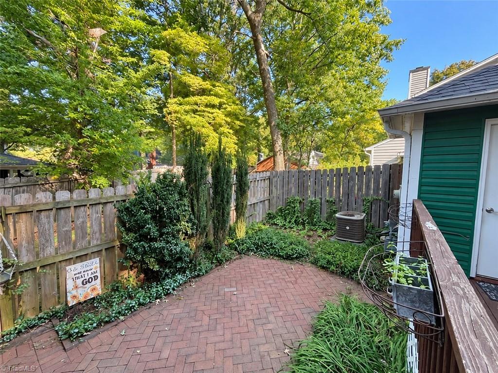 33 Brandy Court Property Photo 17