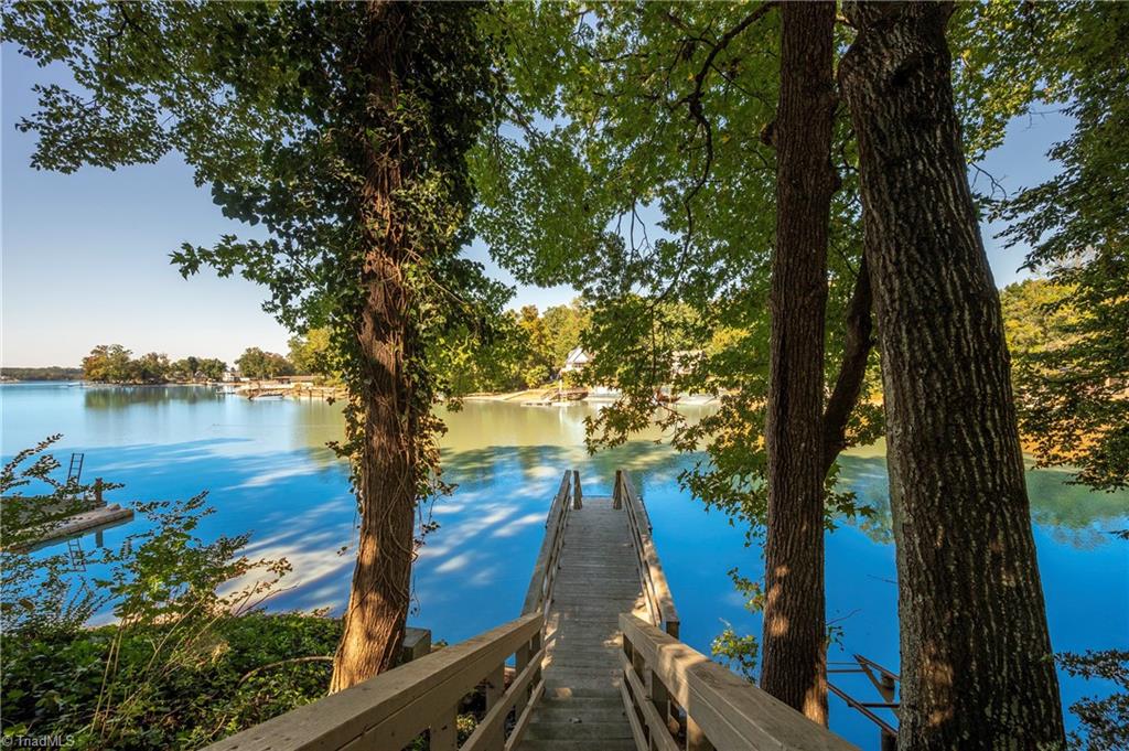 1498 Beckner Road Property Photo 1