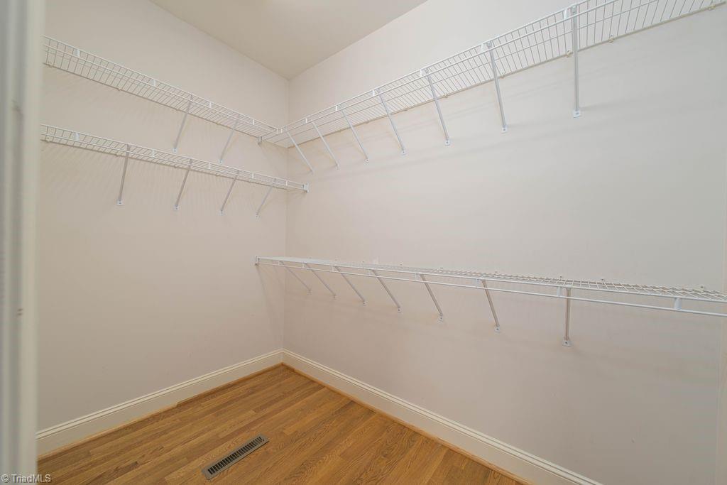 400 Savannah Lane Property Photo 17