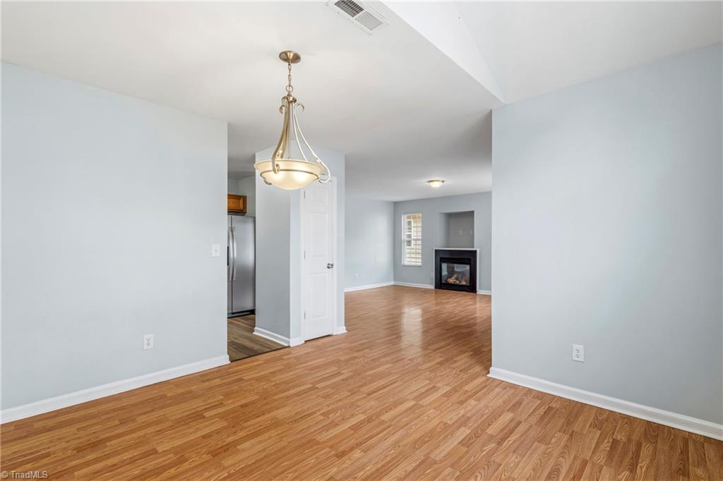 405 Dudley Street Property Photo 9