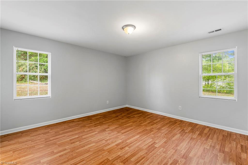 405 Dudley Street Property Photo 14