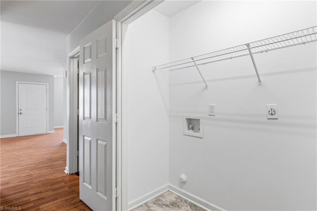 405 Dudley Street Property Photo 22