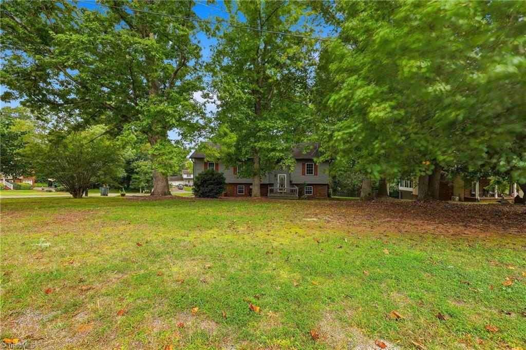 113 Little John Circle Property Photo 9