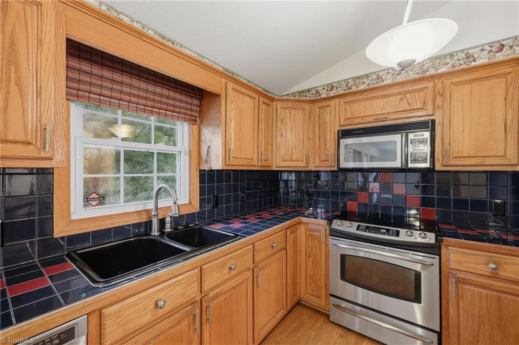 113 Little John Circle Property Photo 18