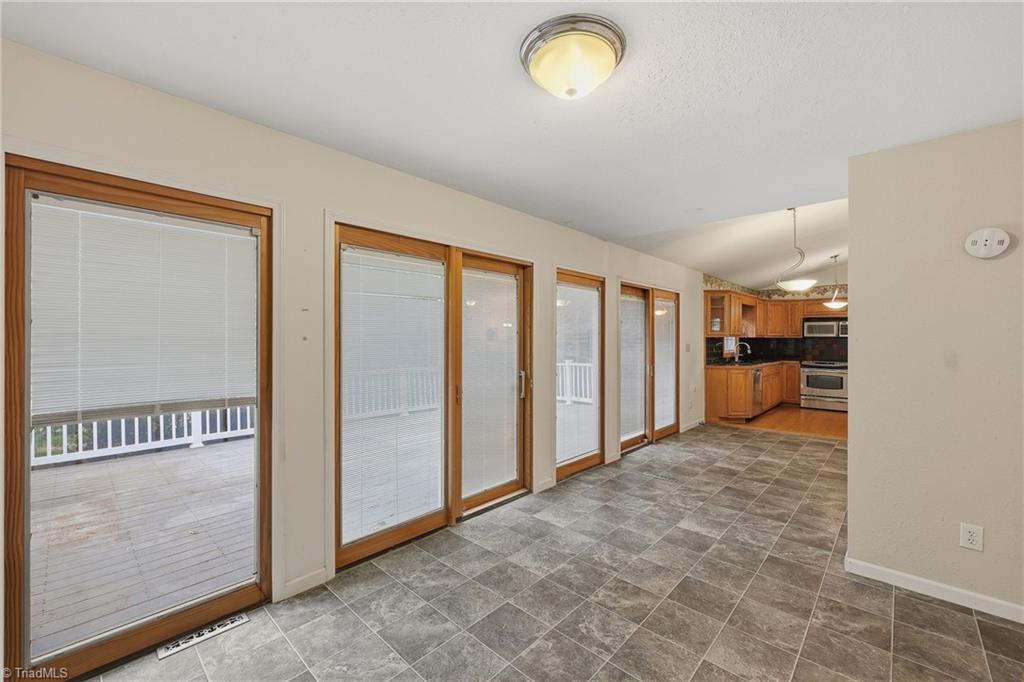 113 Little John Circle Property Photo 19