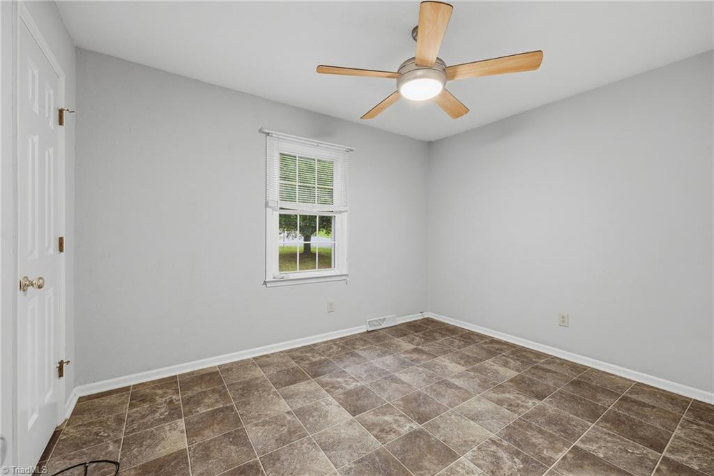 113 Little John Circle Property Photo 20