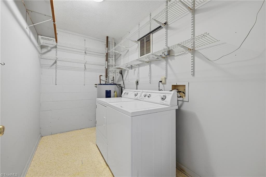 113 Little John Circle Property Photo 35