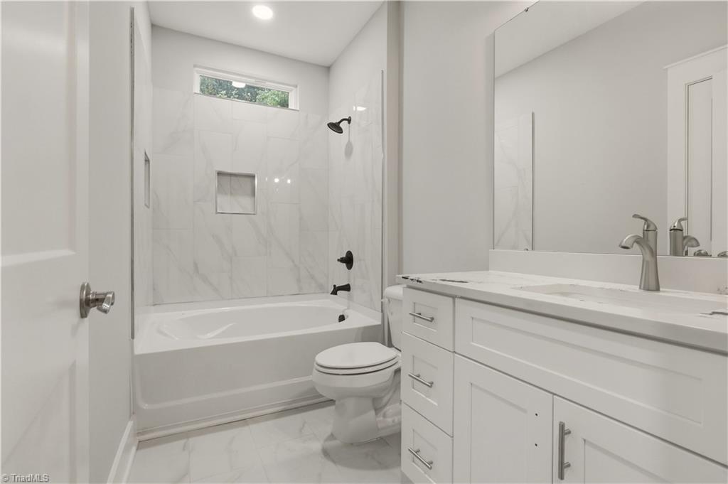 1004 Phineas Drive Property Photo 24