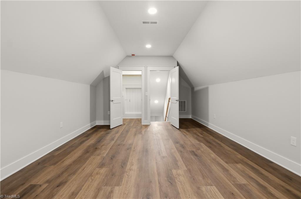 1004 Phineas Drive Property Photo 28