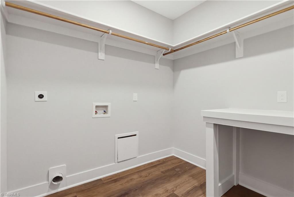 1004 Phineas Drive Property Photo 29