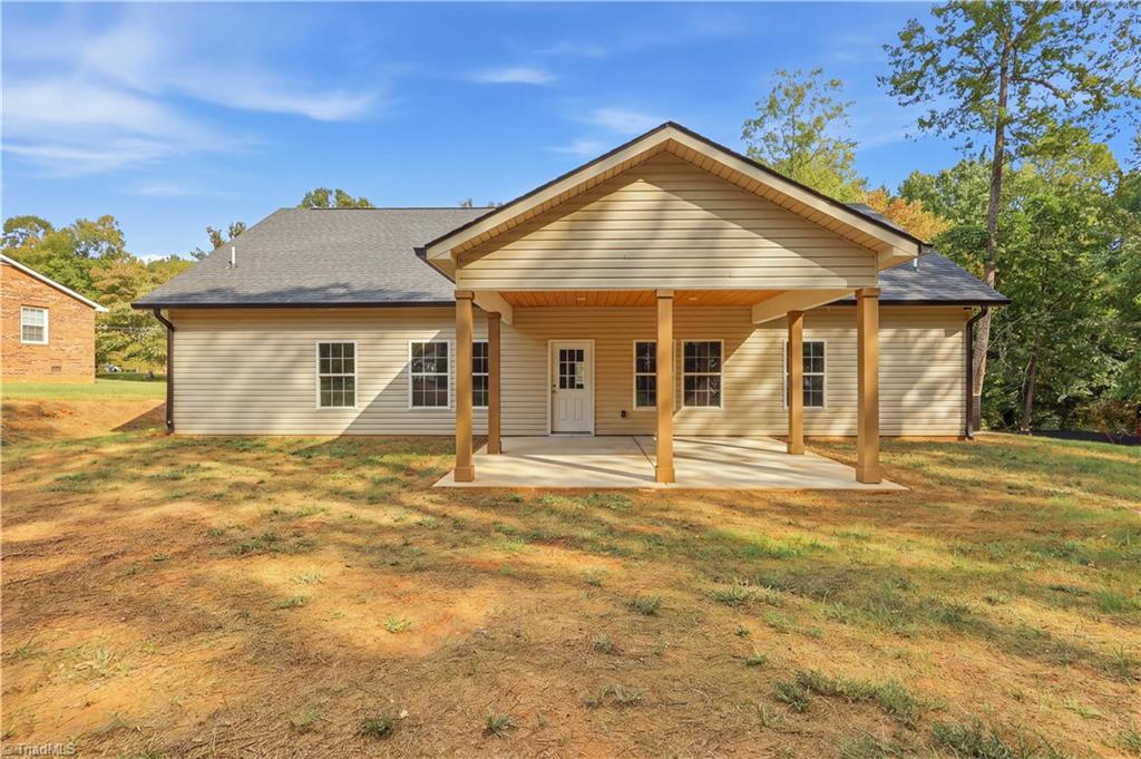 1004 Phineas Drive Property Photo 33