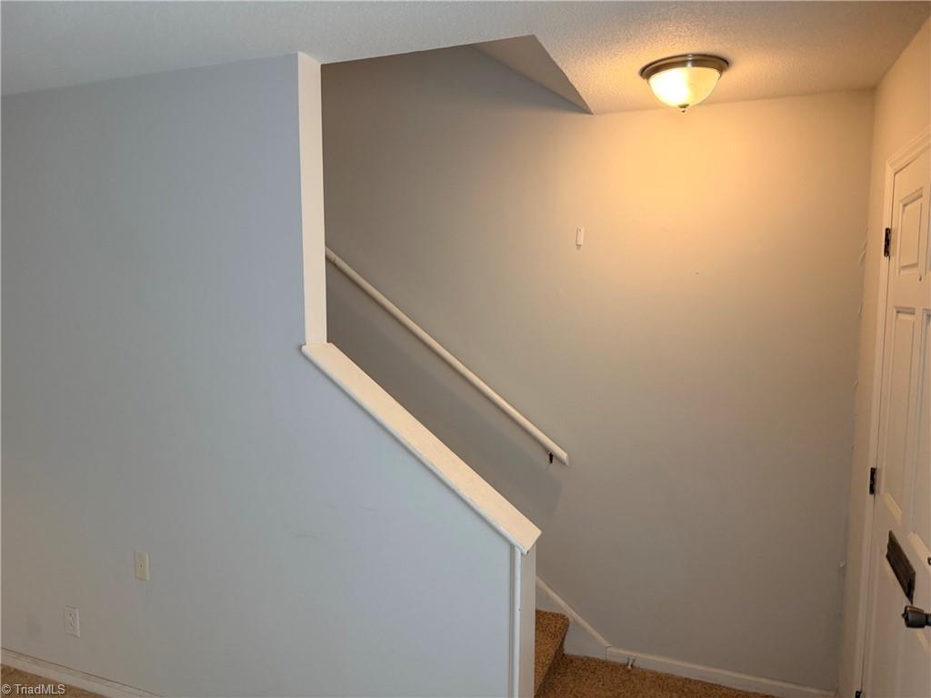 1300 Larchmont Place # 202 Property Photo 5