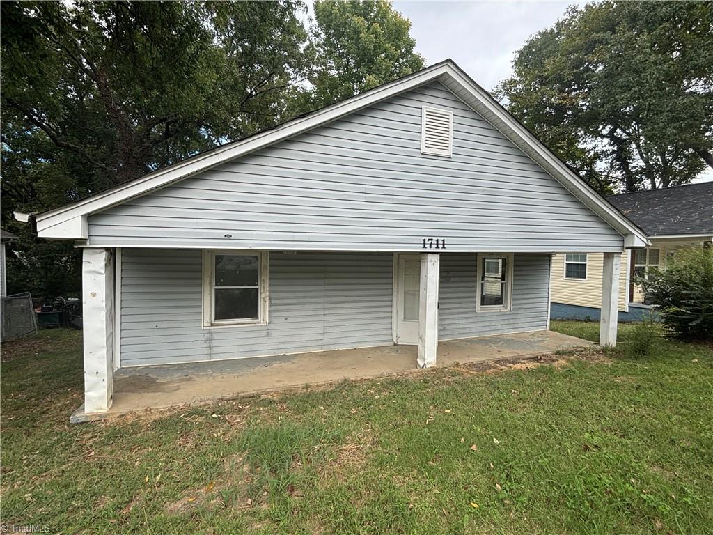 1711 Edmondson Place Property Photo 1