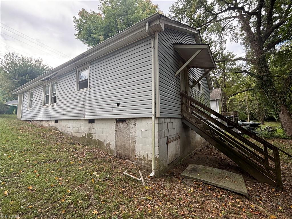1711 Edmondson Place Property Photo 5