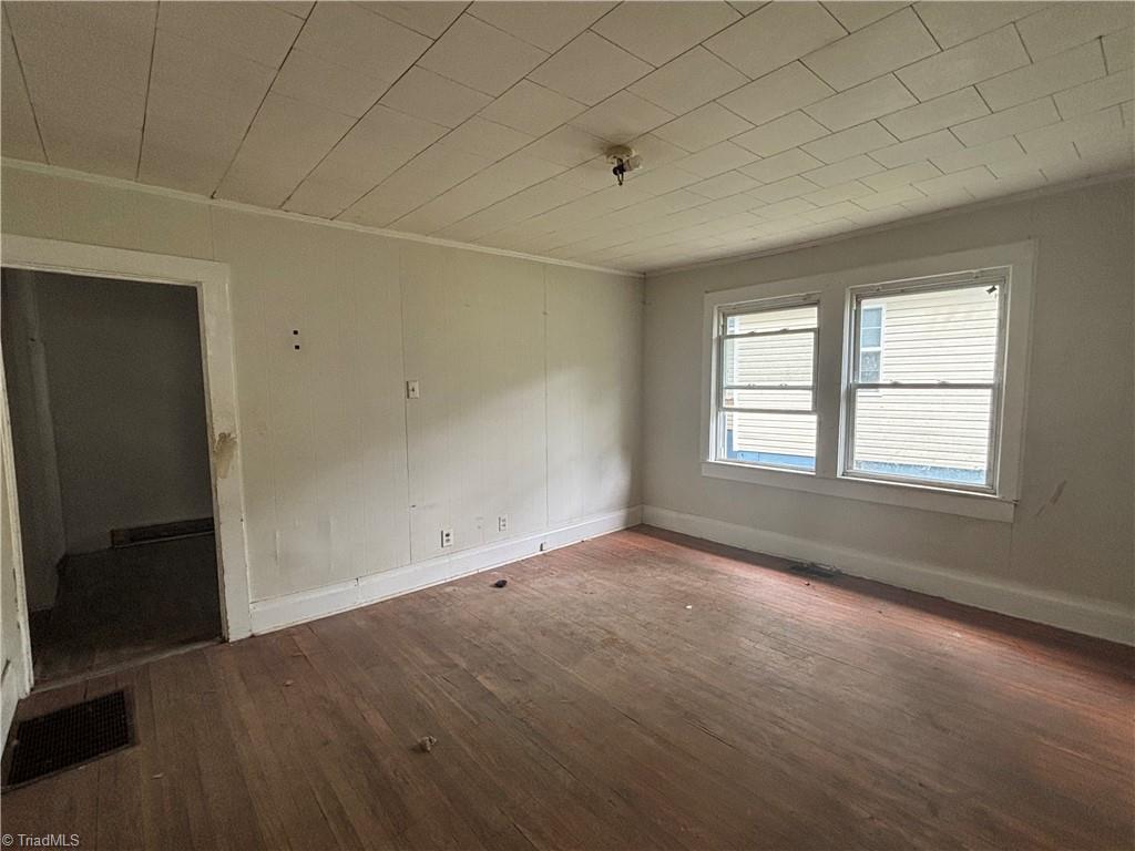 1711 Edmondson Place Property Photo 8