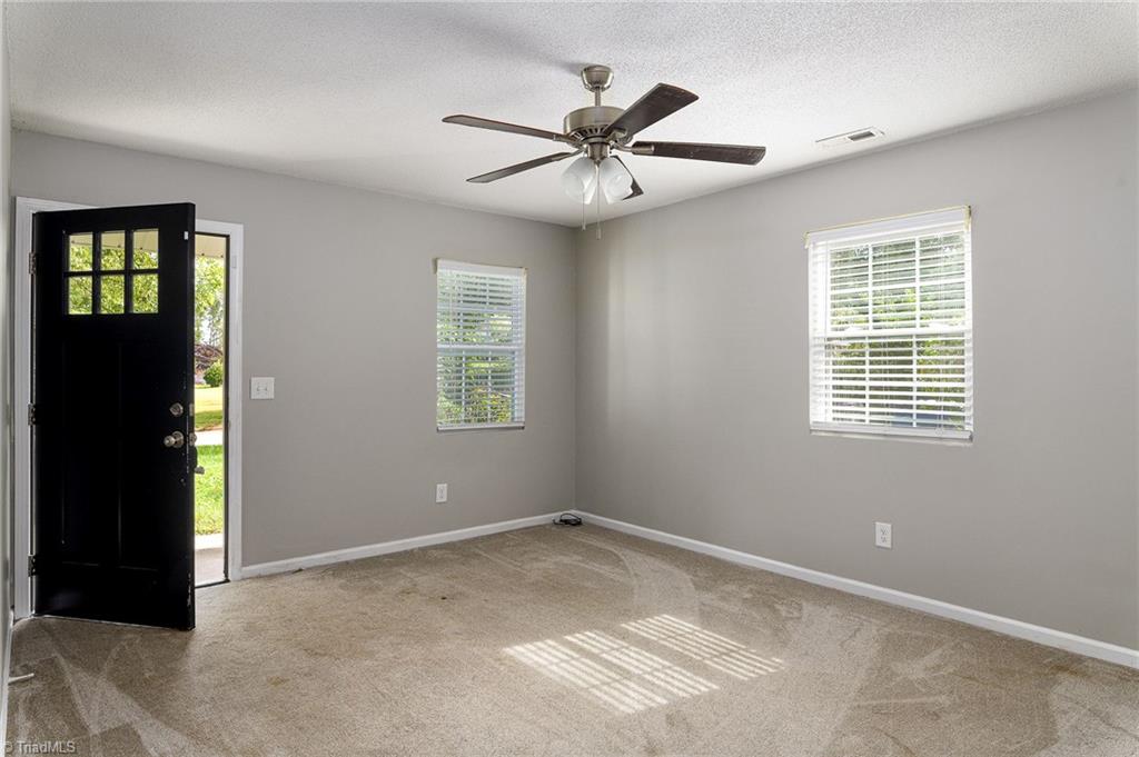 2800 Laguna Avenue Property Photo 6