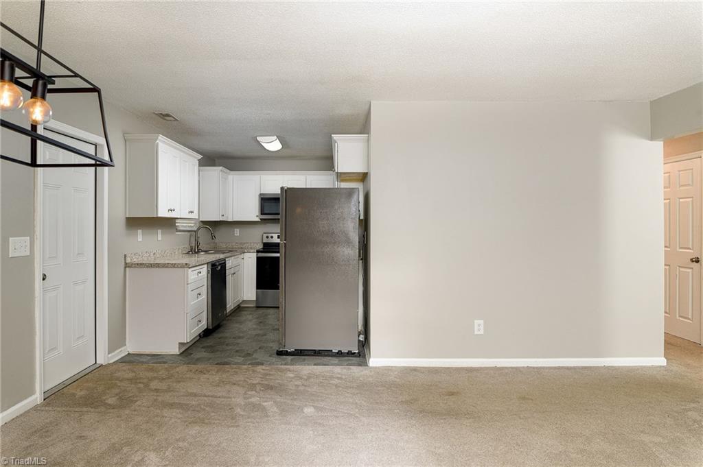 2800 Laguna Avenue Property Photo 8