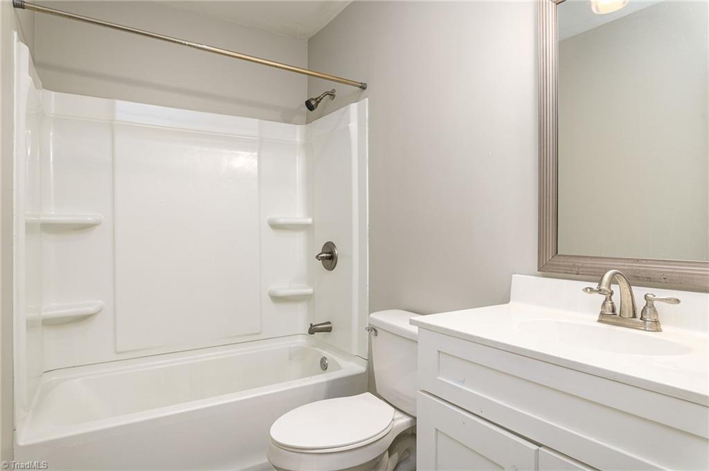 2800 Laguna Avenue Property Photo 10