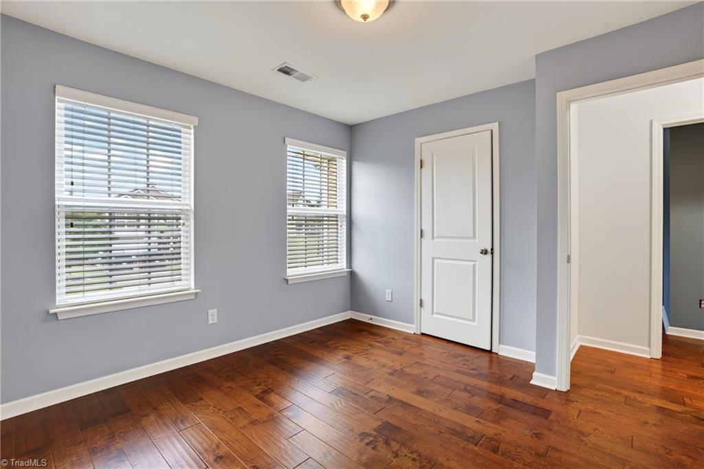 1631 Haddington Point Drive Property Photo 27