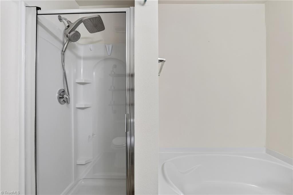 1631 Haddington Point Drive Property Photo 34
