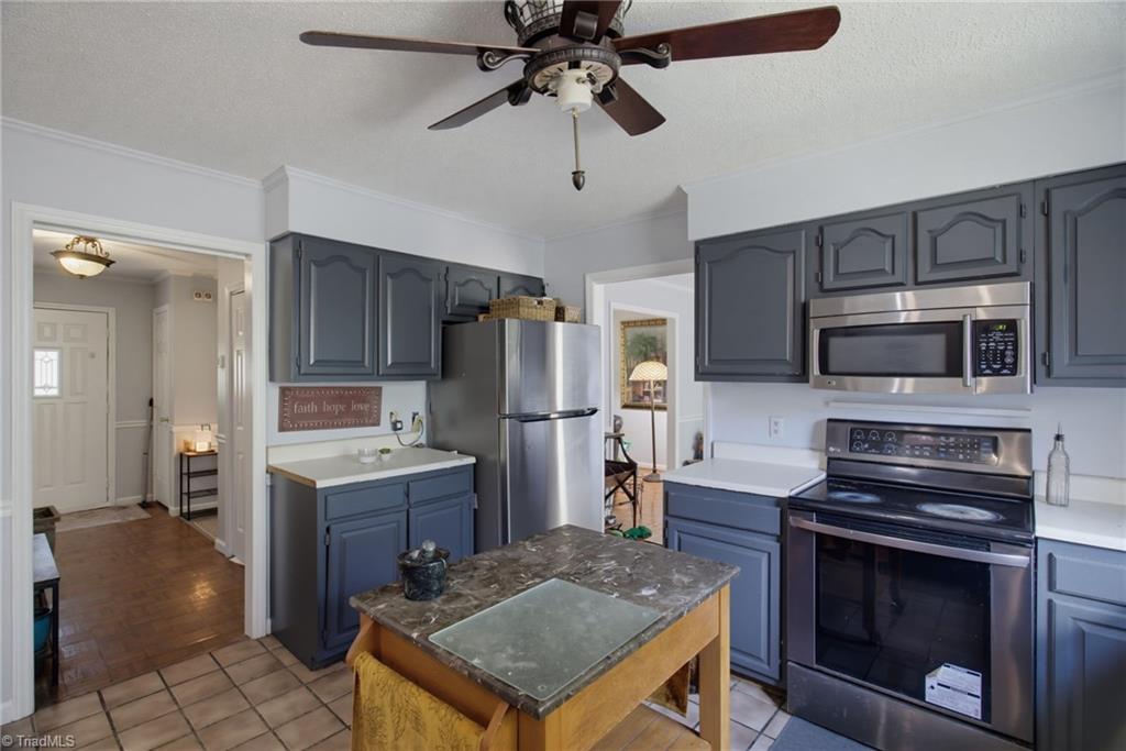 1209 Shalimar Drive Property Photo 9