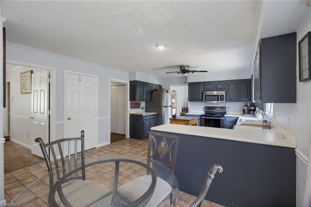 1209 Shalimar Drive Property Photo 14
