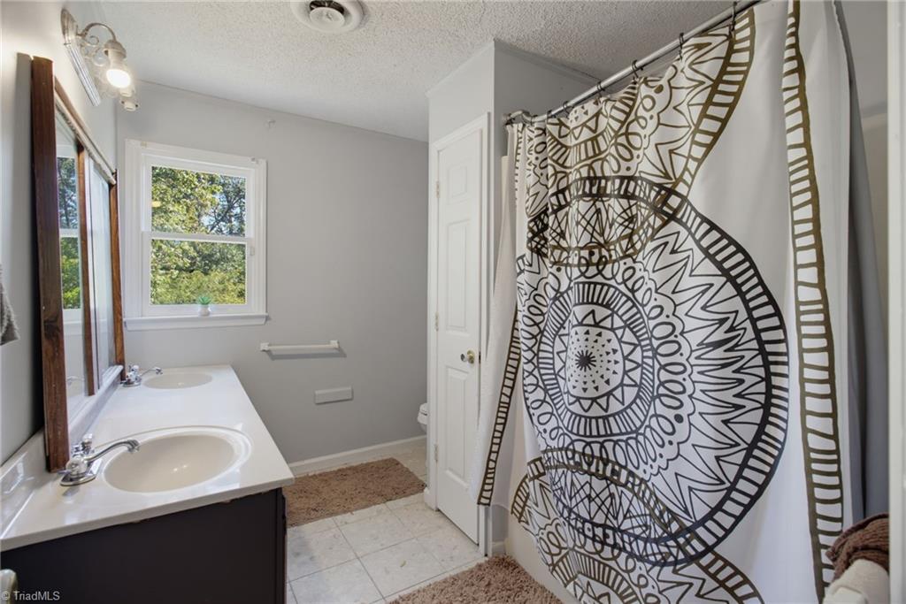 1209 Shalimar Drive Property Photo 32