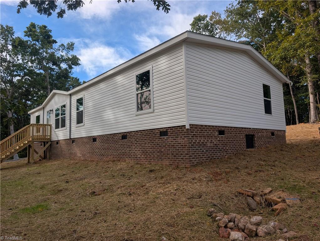 1424 Pineview Road Property Photo 2