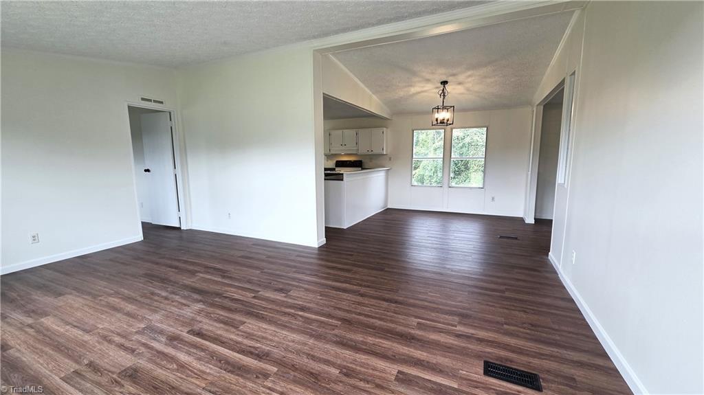 128 Loy Drive Property Photo 3