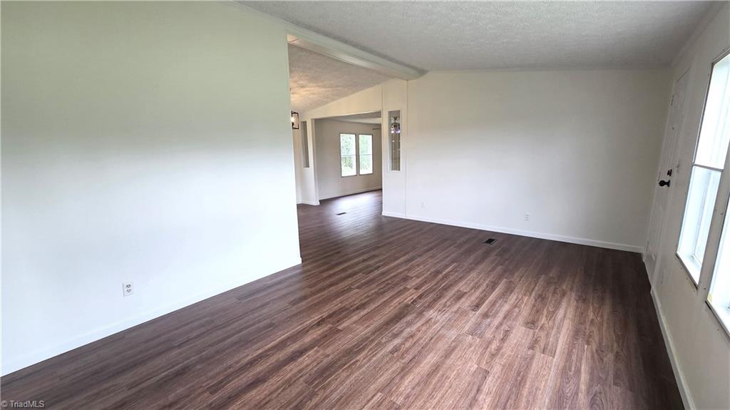 128 Loy Drive Property Photo 4
