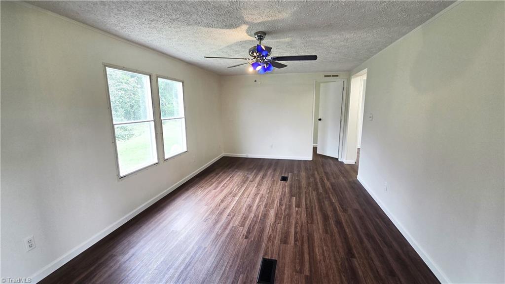 128 Loy Drive Property Photo 16