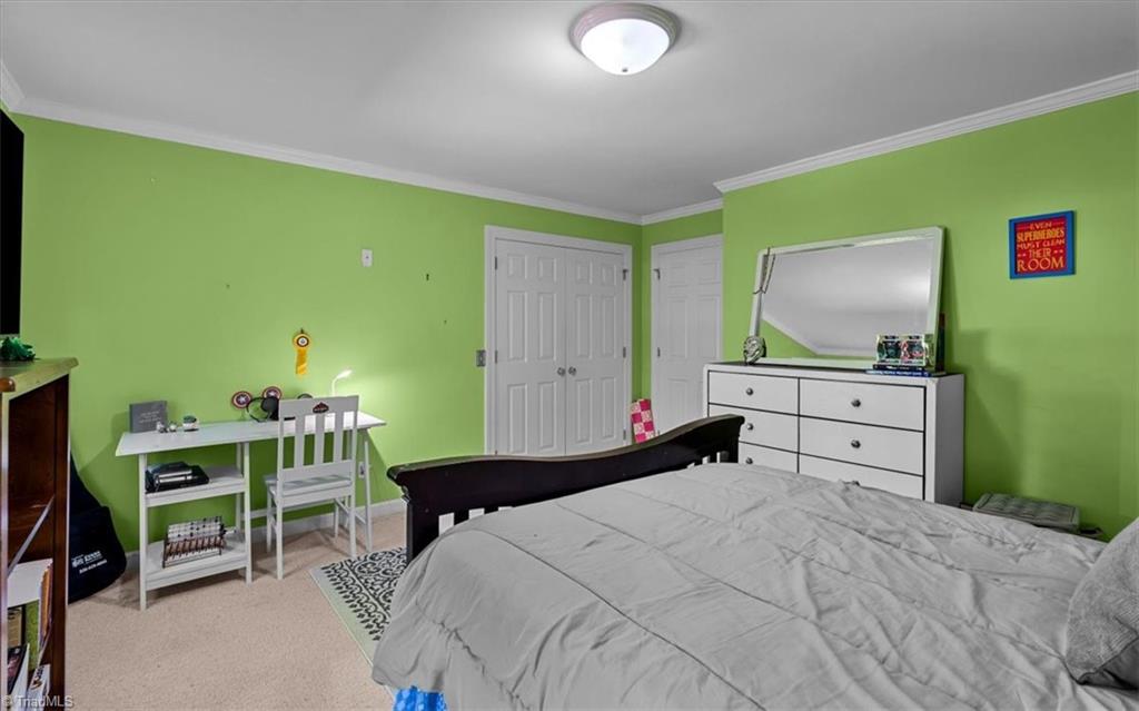 1035 Viewmont Drive Property Photo 27