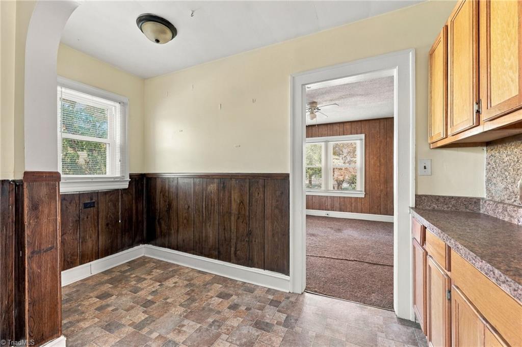 422 W 25th Street Property Photo 11
