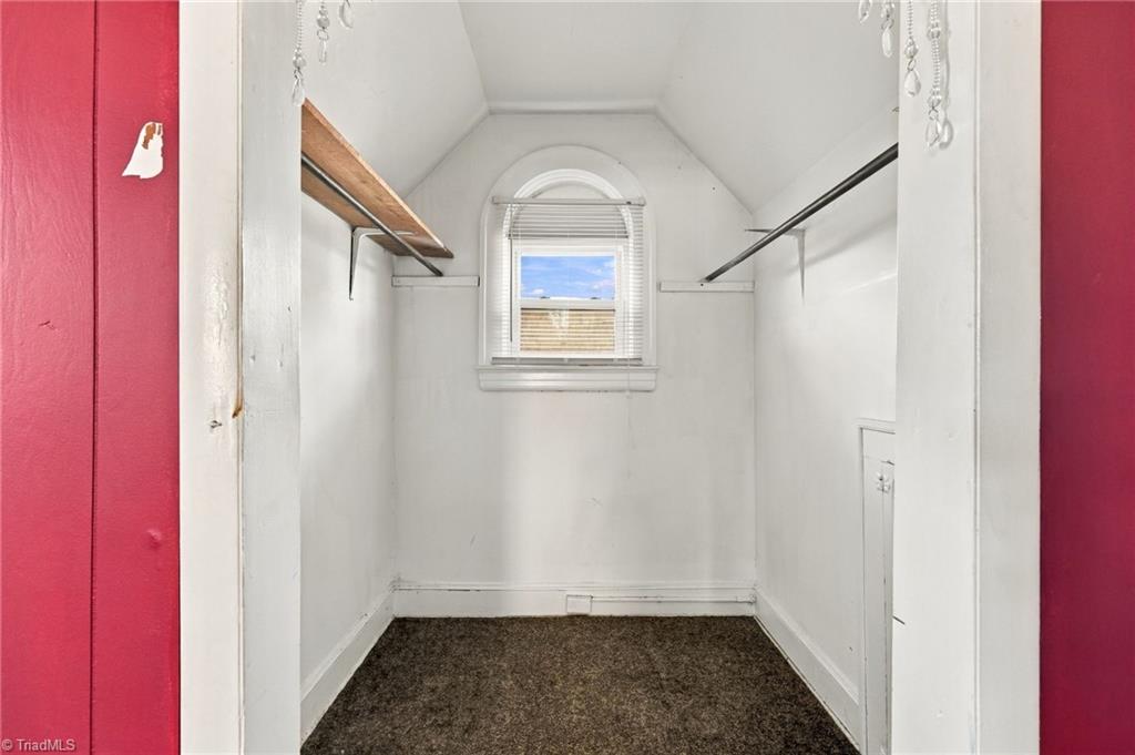 422 W 25th Street Property Photo 27