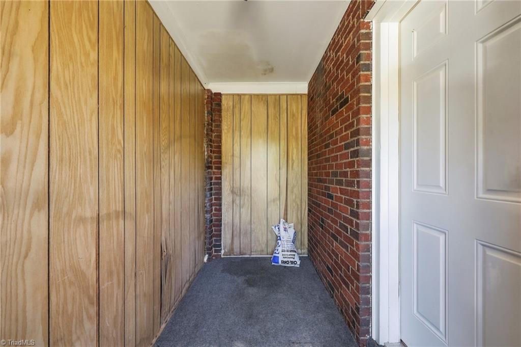 422 W 25th Street Property Photo 31