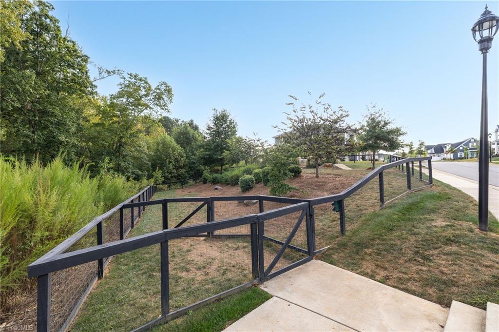 1715 Creekline Drive Property Photo 21