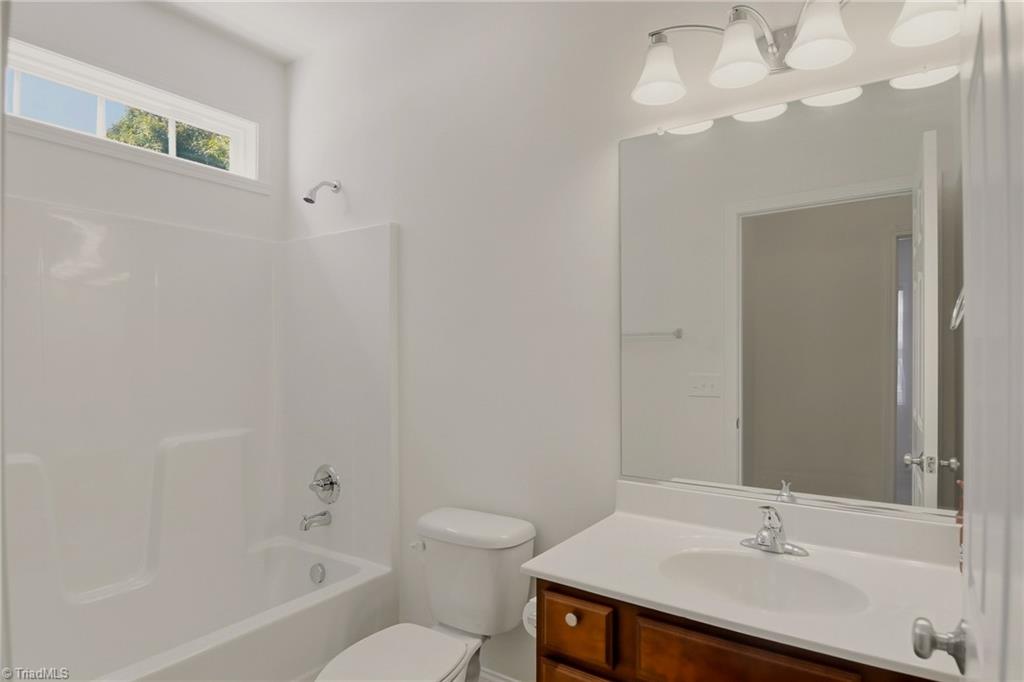 5795 Knoll Court Property Photo 19