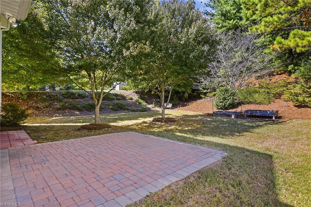 5795 Knoll Court Property Photo 29