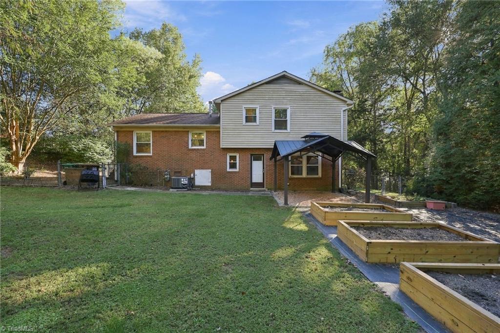 3701 Rolling Road Property Photo 43