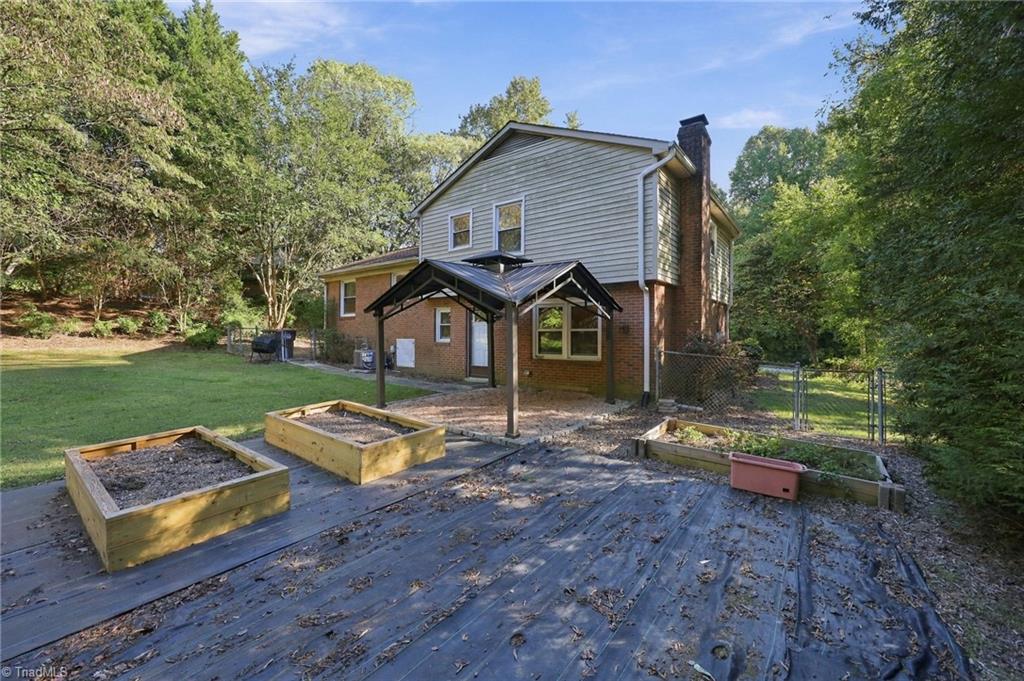 3701 Rolling Road Property Photo 44